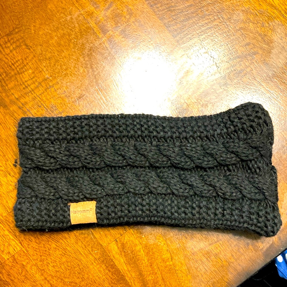 Black Headband w/Fleece lining